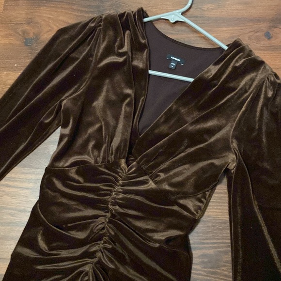 Express Midi length Velvet Dress 🤎 - Picture 2 of 3